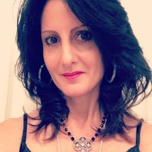 Meet your Posher, Denise